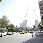 Central Apartments דירה טיראנה