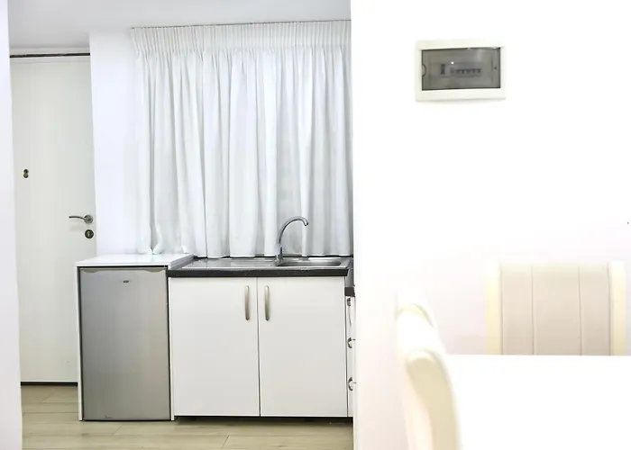 アパート Central Apartments