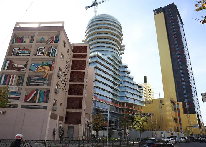 Central Apartments アパート *