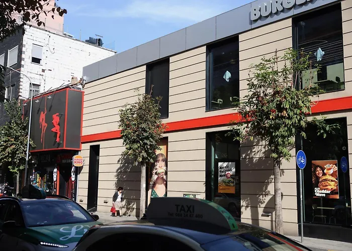 Central Apartments * ティラナ